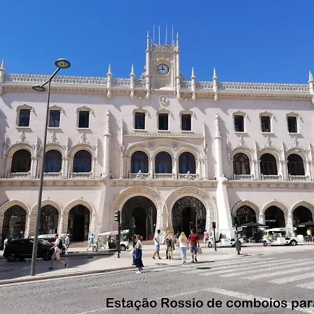 Chiado Open World בית הארחה ליסבון