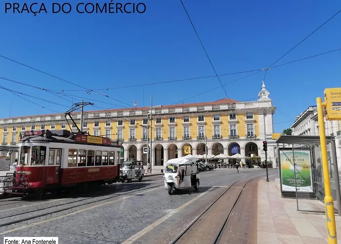 Πανσιόν Chiado Open World *