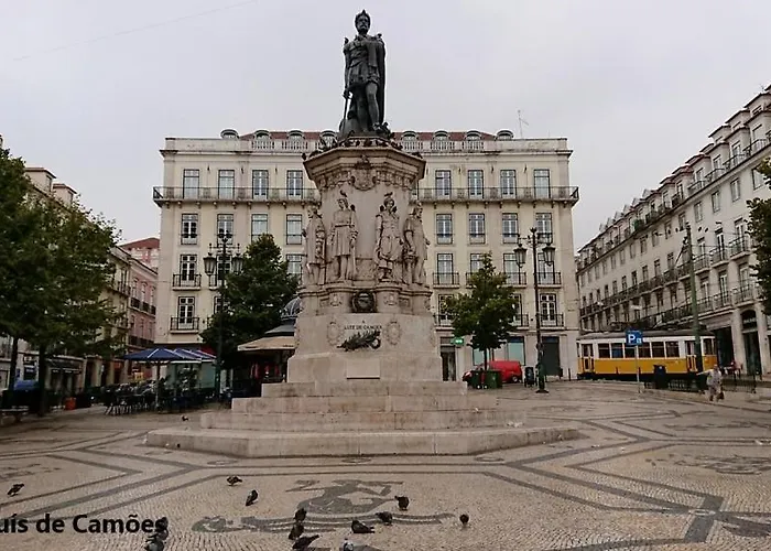 Chiado Open World Πανσιόν